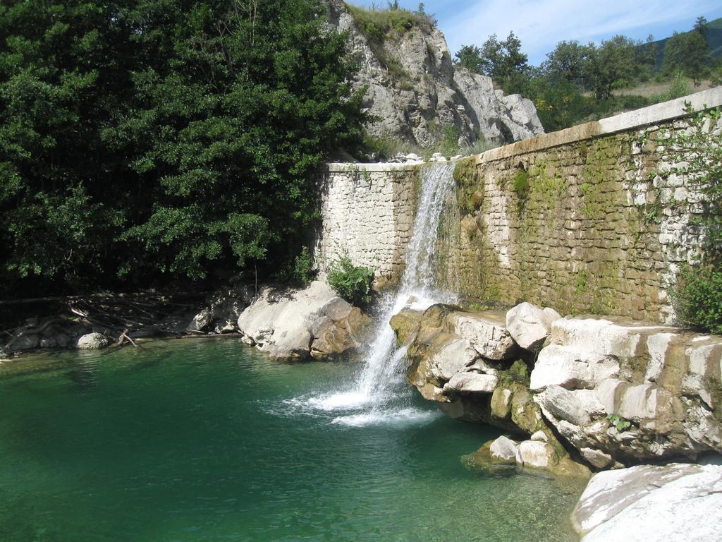 Agriturismo Il Casalone Badia Tedalda Eksteriør billede